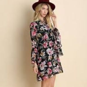 Umgee Boutique Black Floral Trapeze Dress Size ML